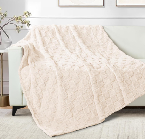 Plaid Polaire Ultra Doux 50x60” – Couverture Légère Chaude Motif Carreaux Moderne